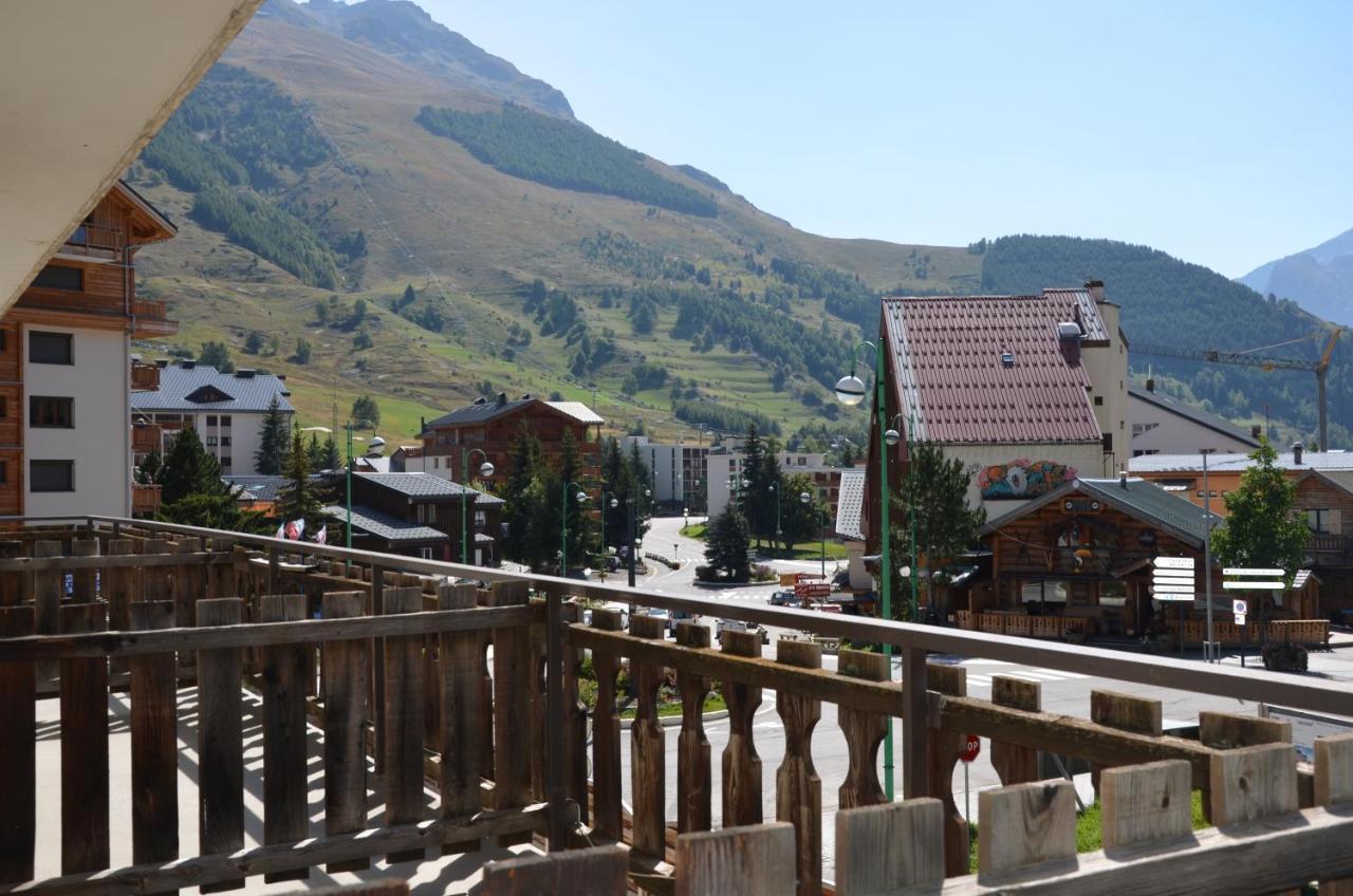 Hotel Le Cret Les Deux Alpes Exterior photo